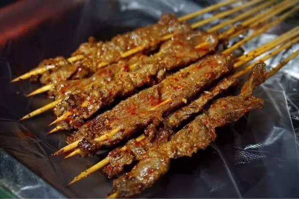 雷鸣镇烤牛筋培训
